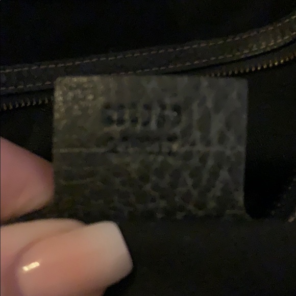 Gucci grey leather Pelham large shoulder bag. - Picture 8 of 8